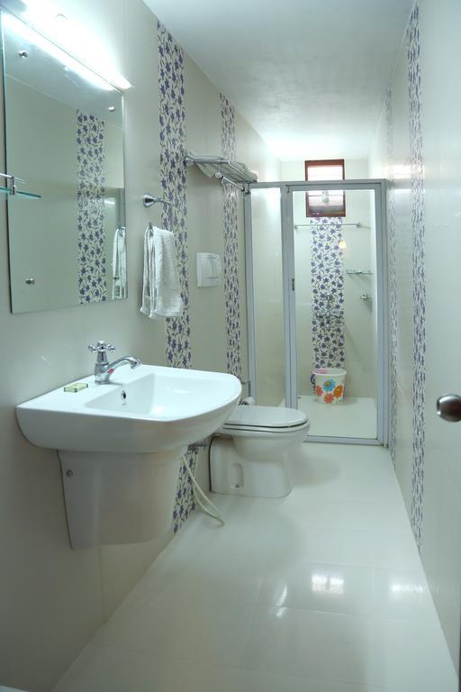 Апартаменты Chiramel Residency Коччи Экстерьер фото